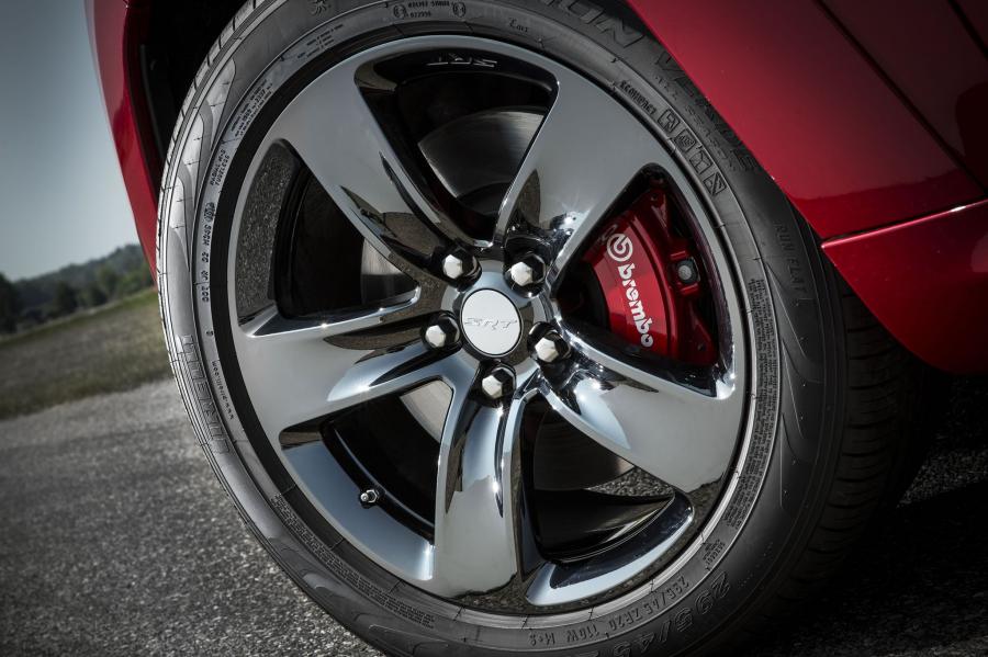  Jeep Grand Cherokee SRT Red Vapor 2015 года  (фото 8 из 10)